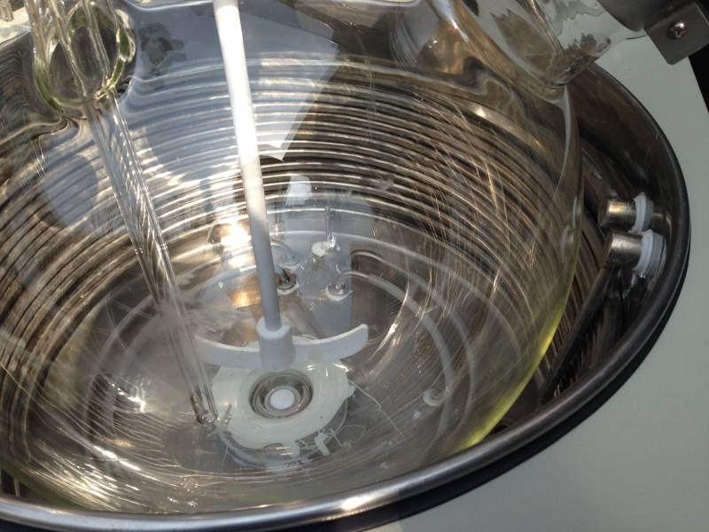 单层玻璃反应釜水浴温度能达到多少呢？